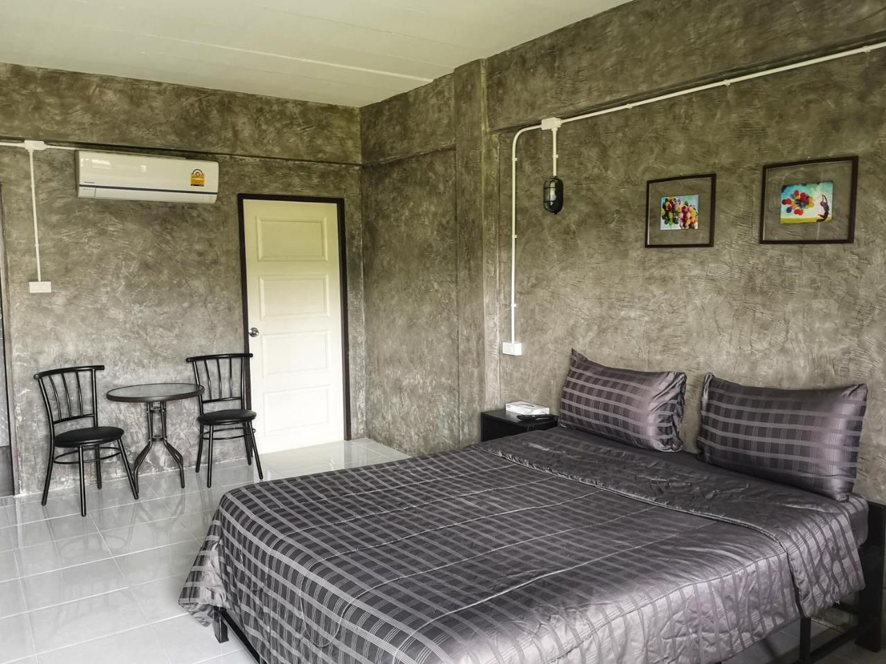 4Hearts Loft House Hotel Surat Thani Eksteriør billede