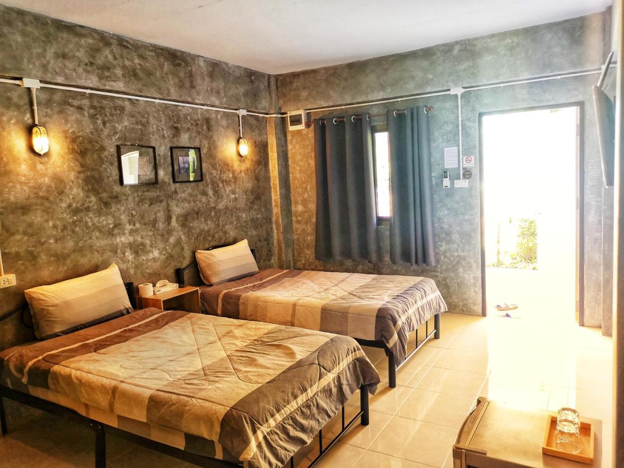 4Hearts Loft House Hotel Surat Thani Eksteriør billede